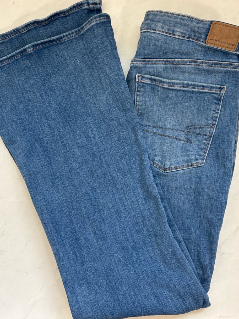 American Eagle Size 12 Super Hi Rise Flare Jeans Medium Wash Western Denim - Picture 8 of 8